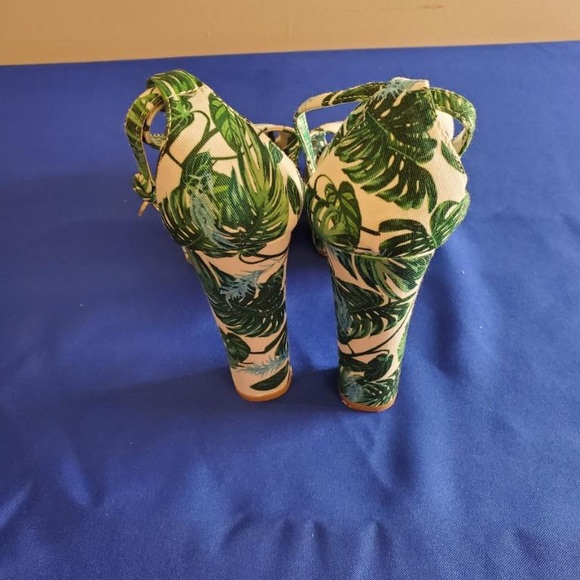 Aldo floral heels - Picture 2 of 5